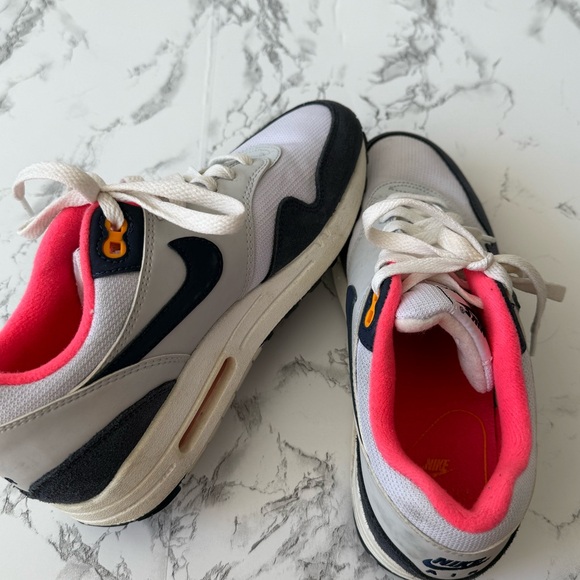 Nike Air Max - Picture 1 of 9